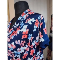 Bluzka z lejącym dekoltem typu woda - pomarańczowe kwiatki